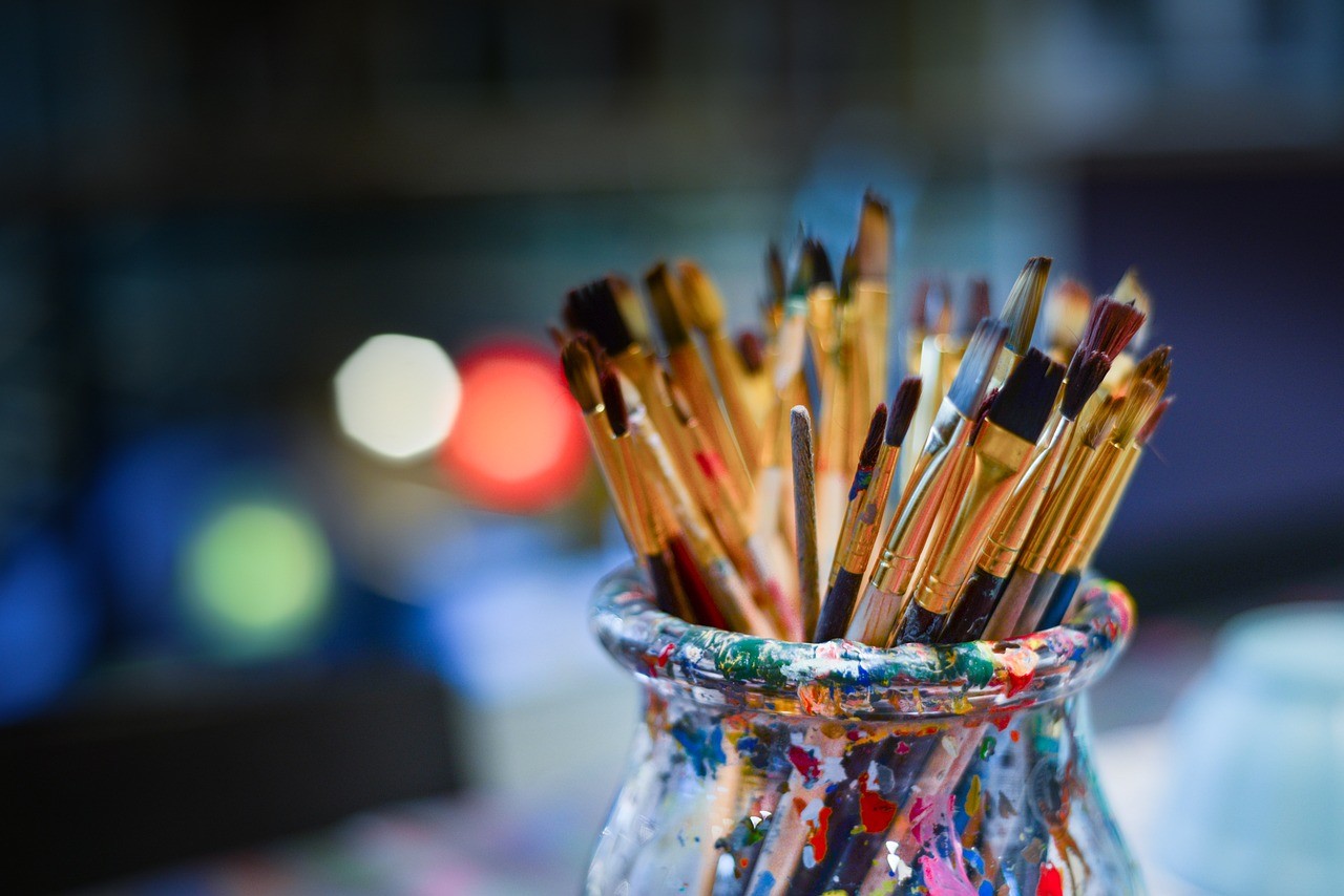 Best Brushes for Oil Painting